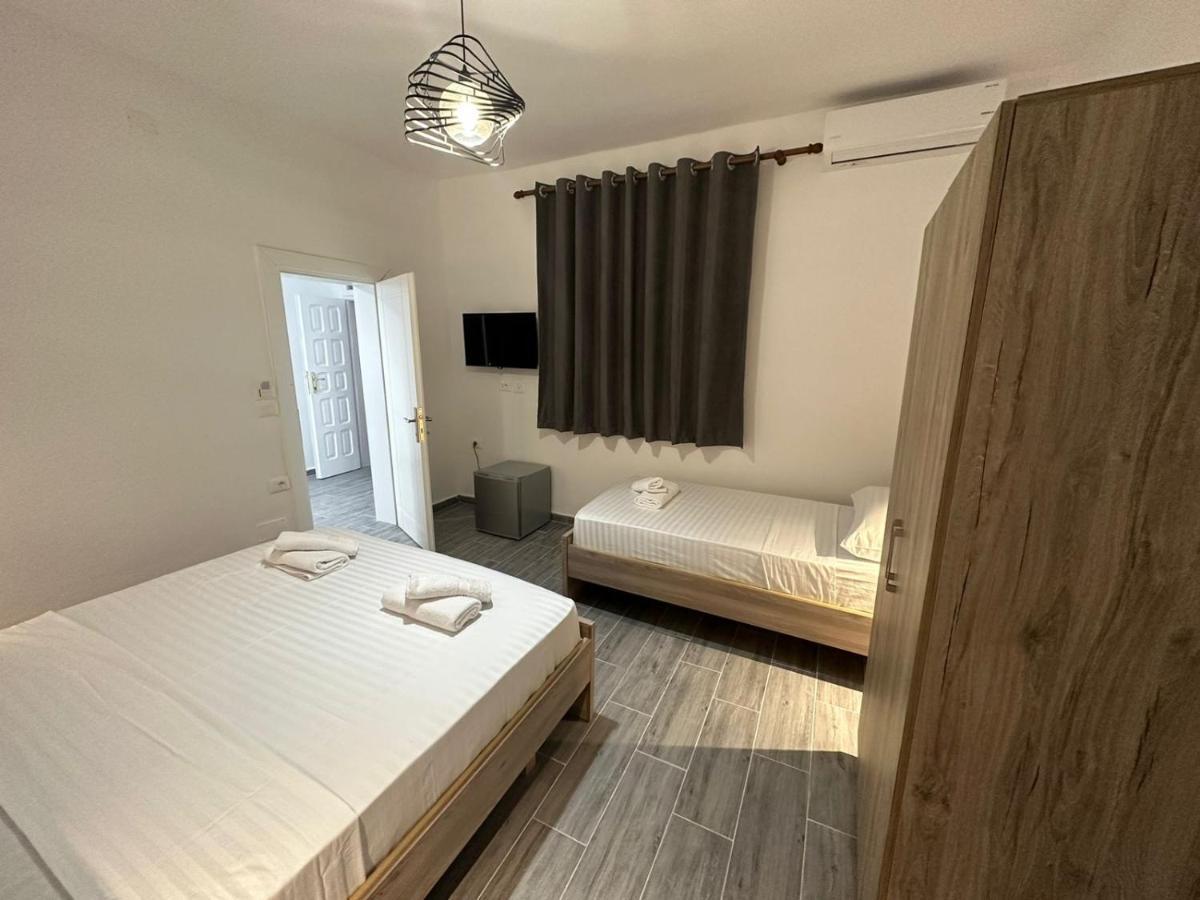 Rus Villa Berat Luaran gambar