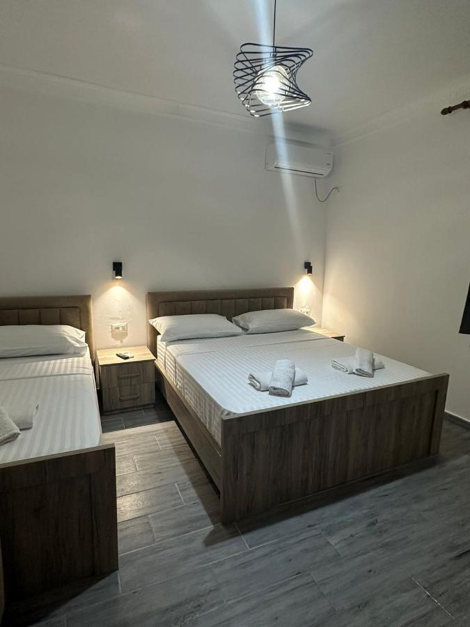 Rus Villa Berat Luaran gambar