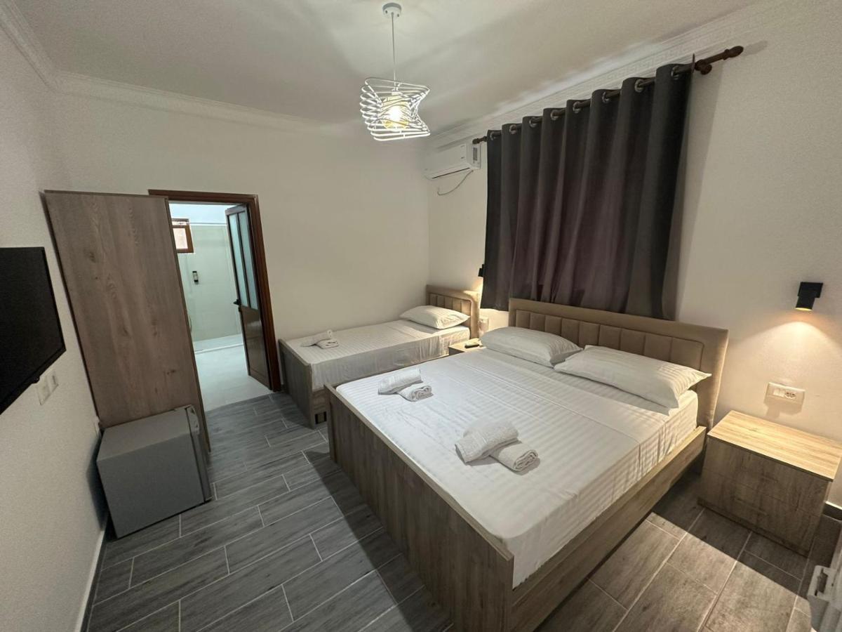 Rus Villa Berat Luaran gambar