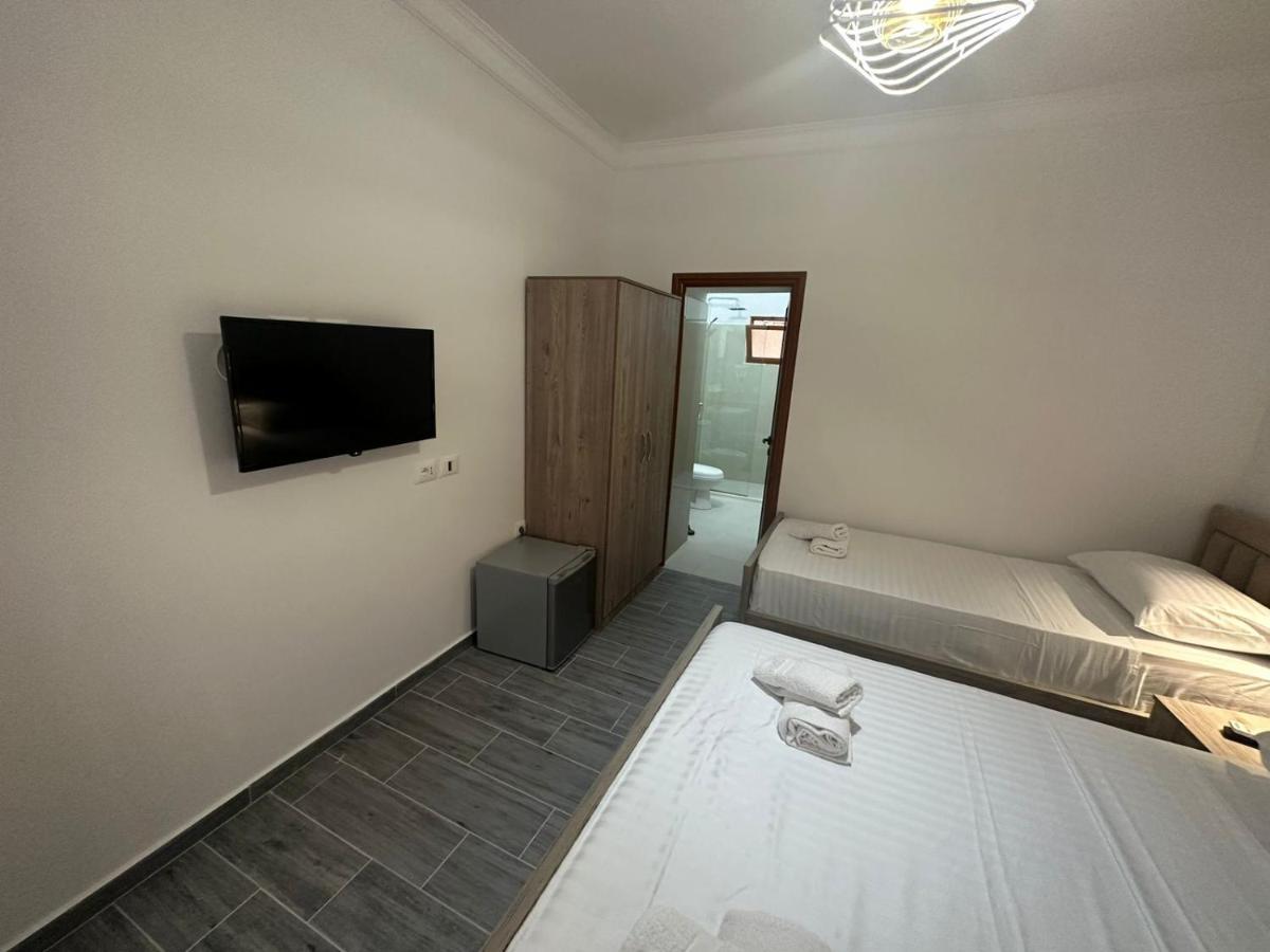 Rus Villa Berat Luaran gambar