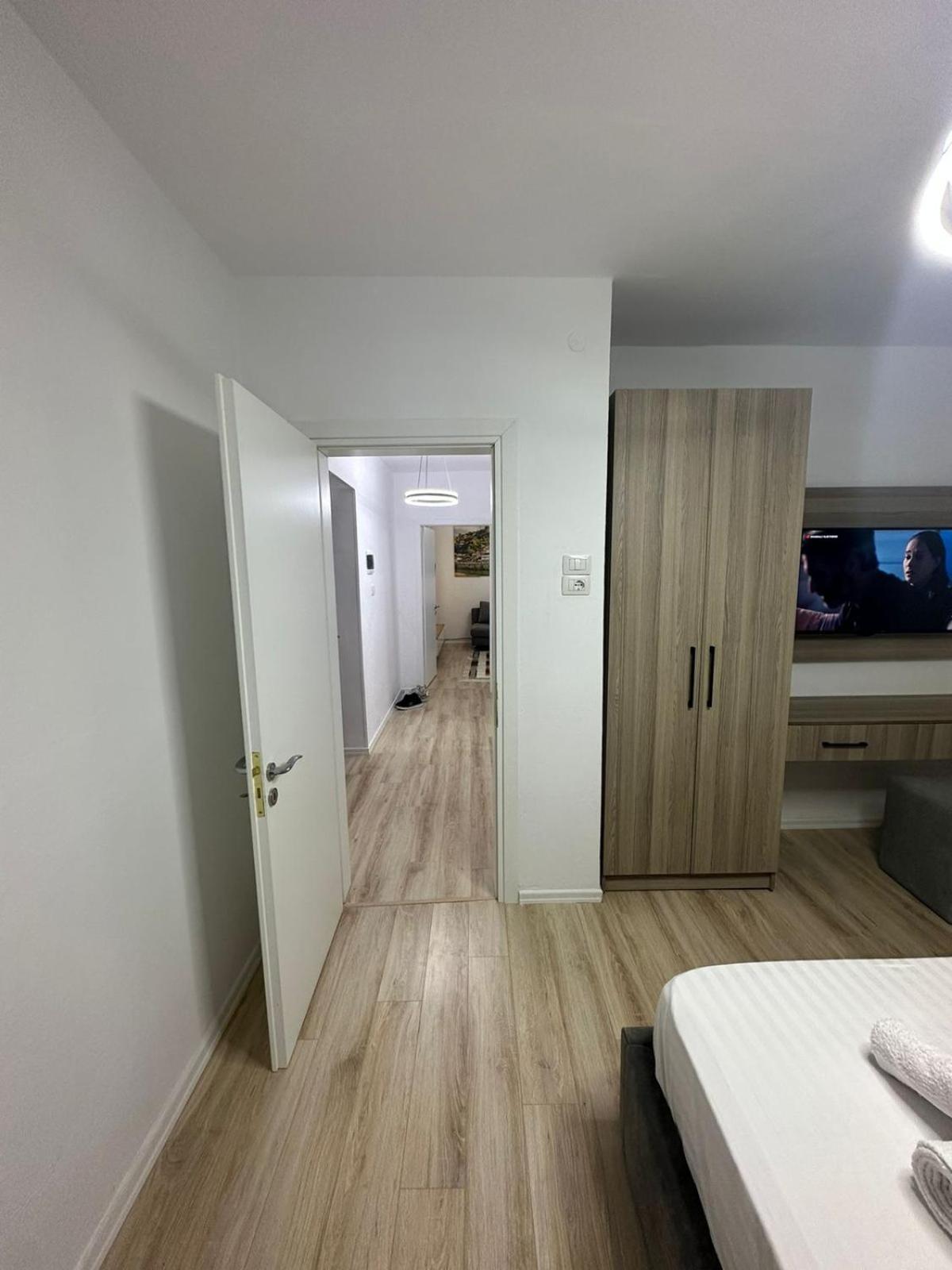 Rus Villa Berat Luaran gambar